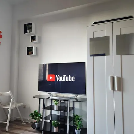 Cozy And Comfortable Private Accommodatie bij particulieren *